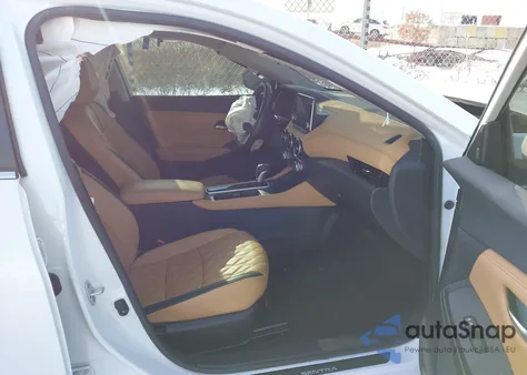 2022 Nissan Sentra Sv Xtronic Cvt z USA, uszkodzony, nr VIN 3N1AB8CVXNY222744